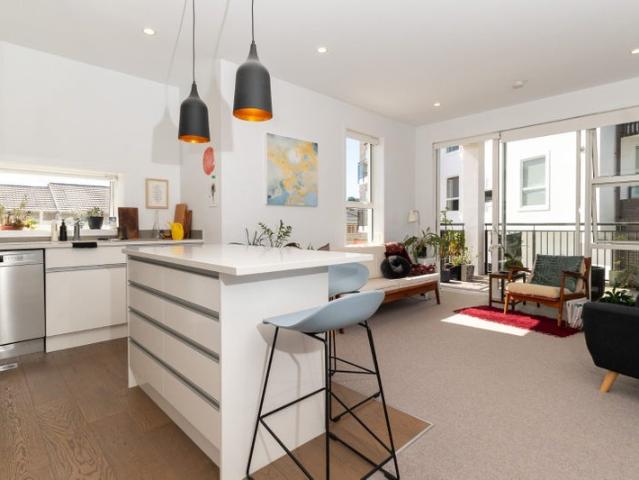 Apartment for rent in Avondale, Oroua County