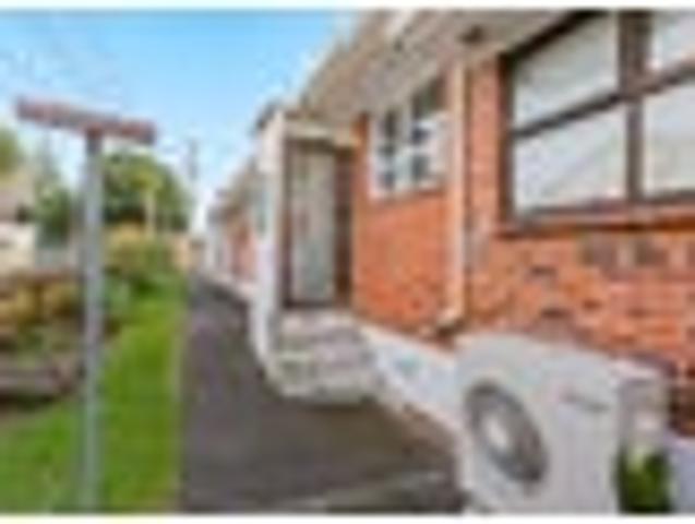 House for rent in Avondale