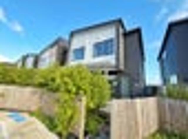 Townhouse for rent in Avondale