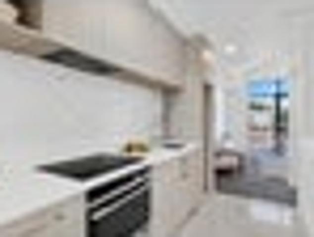 Townhouse for rent in Avondale, Whau