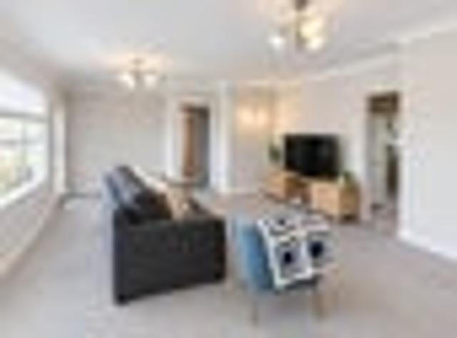 Apartment for rent in Blockhouse Bay, Whau