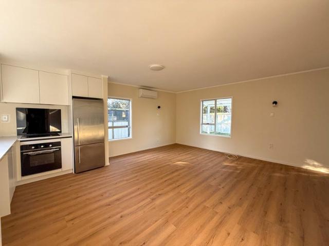 Apartment for rent in Avondale, Oroua County