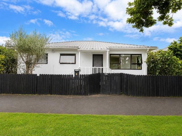 House for rent in Avondale, Oroua County