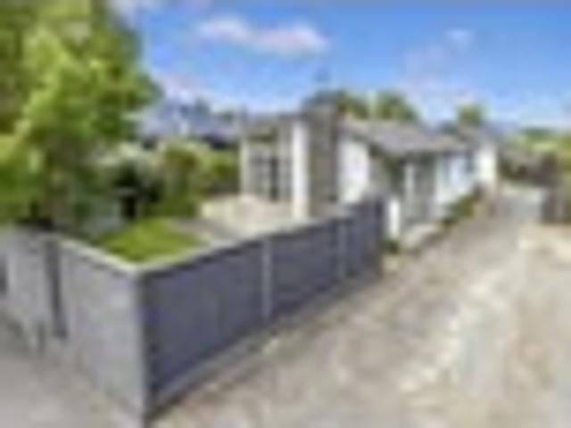 House for rent in Chaslands, Canterbury