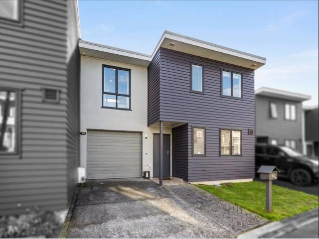 House for rent in Avondale, Oroua County