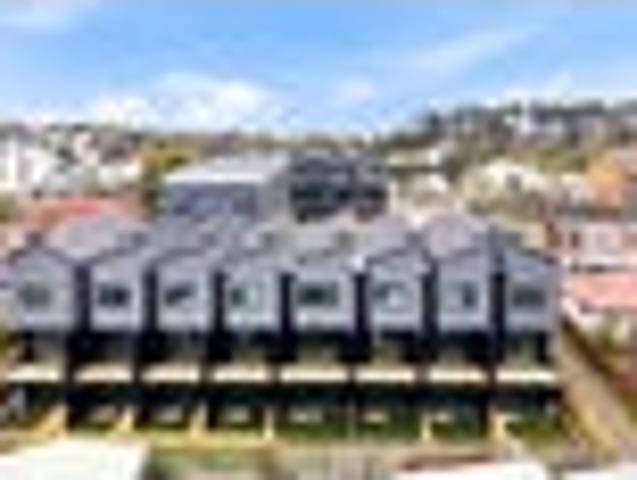 Townhouse for rent in Avondale, Oroua County
