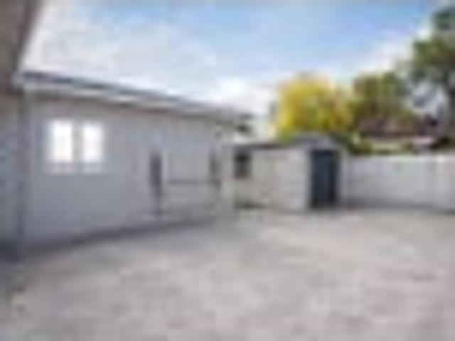 House for rent in Avondale