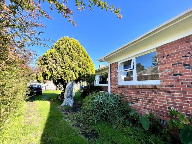 House for rent in Kelston, Whau