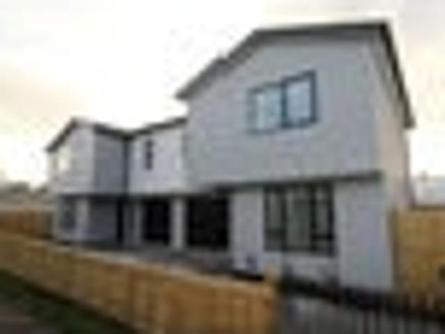 Townhouse for rent in Avondale