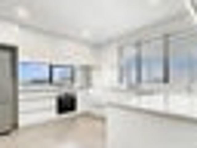 Townhouse for rent in Avondale, Whau
