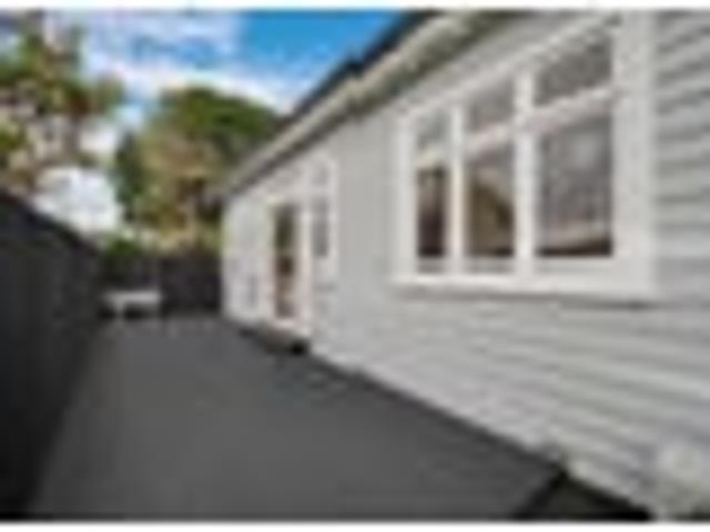 House for rent in Avondale, Oroua County