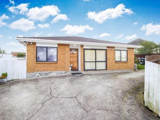 House for rent in Blockhouse Bay, Oroua County