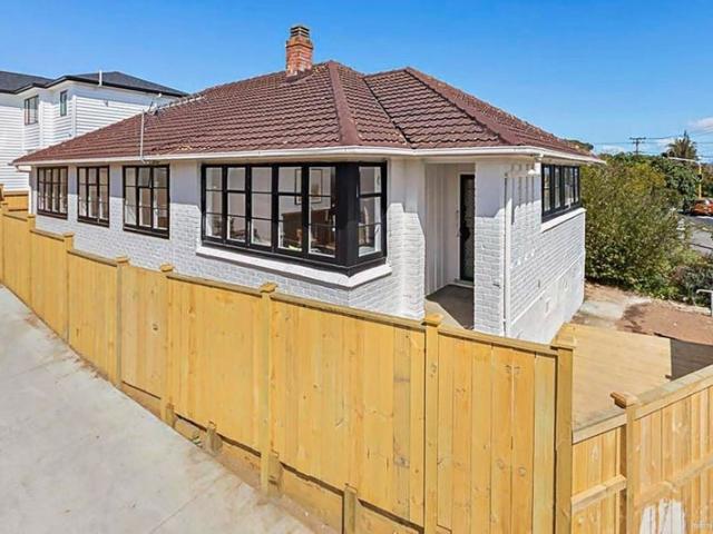 House for rent in Avondale, Oroua County