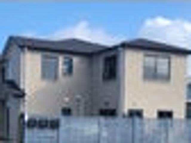 Townhouse for rent in Avondale