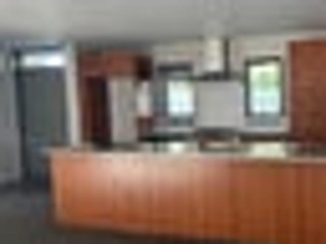 Townhouse for rent in Avondale, Oroua County