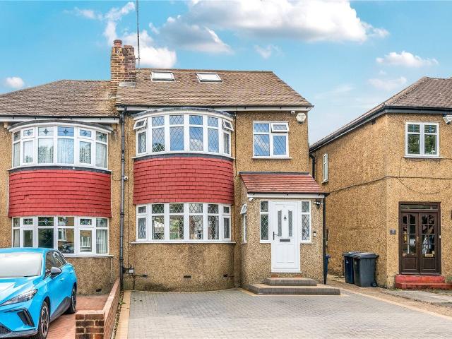 House for rent in East Barnet, Greater London