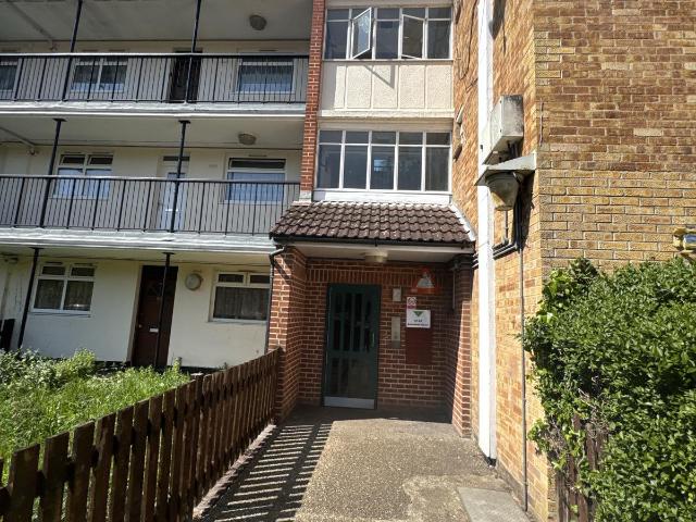 House for rent in Canning Town, Greater London