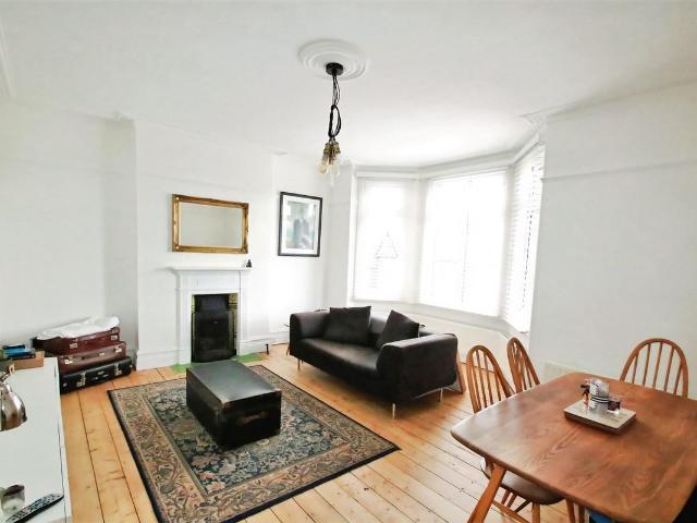 Apartment for rent in London Borough of Croydon, Greater London