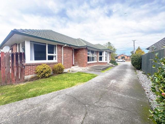 House for rent in Chaslands, Canterbury