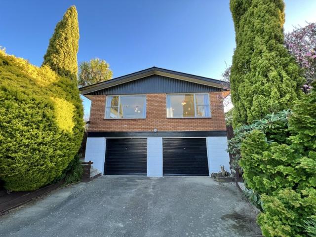 House for rent in Chaslands, Canterbury