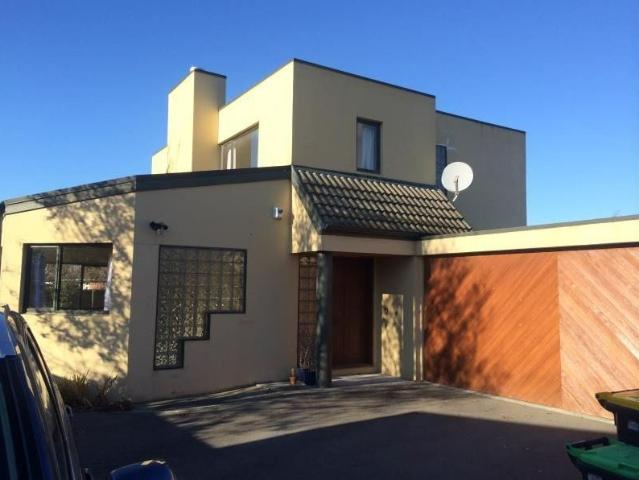 House for rent in Chaslands, Canterbury