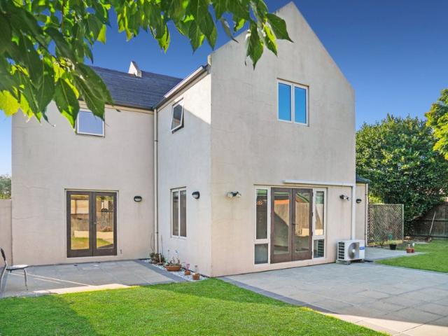 House for rent in Chaslands, Canterbury