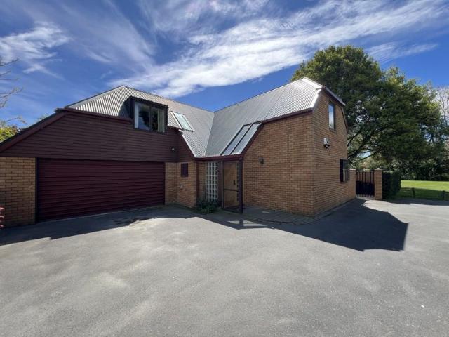 House for rent in Avonhead, Christchurch