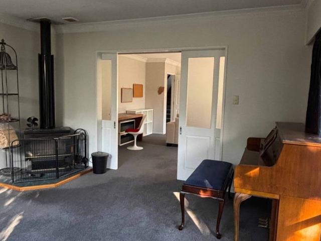 House for rent in Chaslands, Canterbury