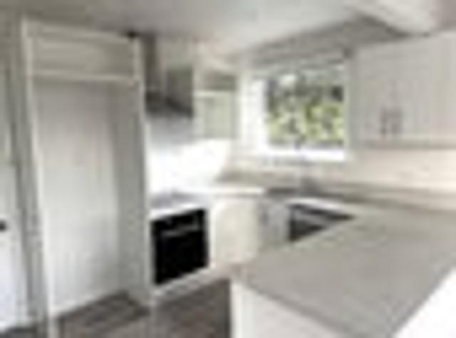 Townhouse for rent in Avonhead, Christchurch