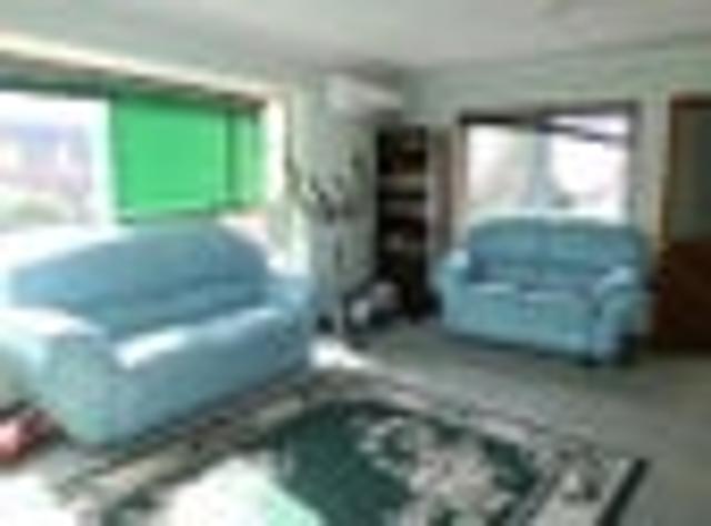 House for rent in Chaslands, Canterbury