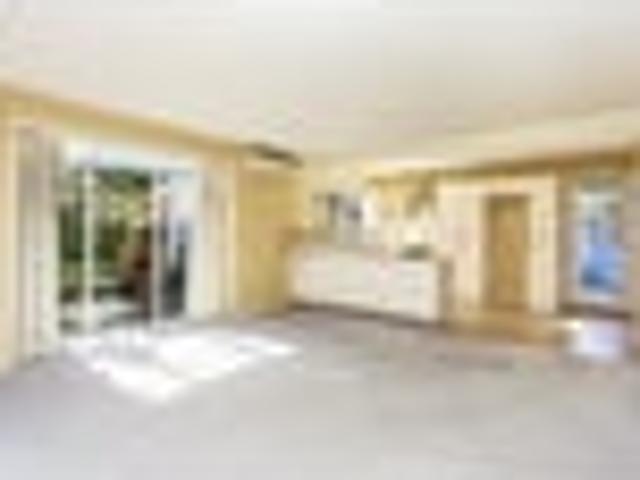 House for rent in Chaslands, Canterbury