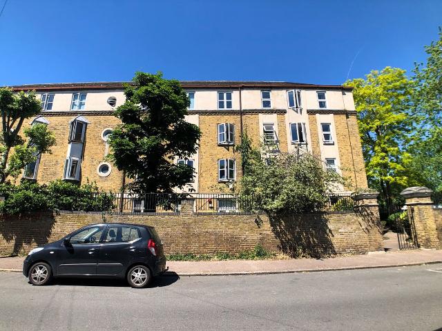 Apartment for rent in London Borough of Lewisham, Greater London