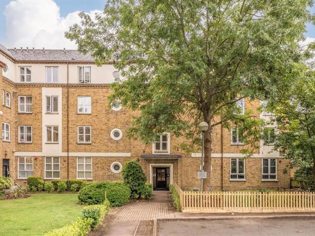 Studio for rent in London Borough of Lewisham, Greater London