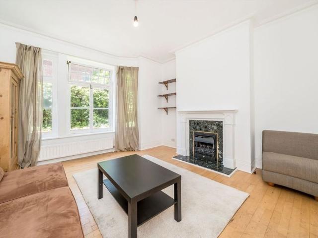 House for rent in London Borough of Hammersmith and Fulham, Greater London