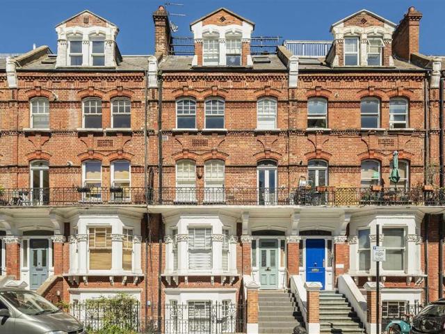 Apartment for rent in London Borough of Hammersmith and Fulham, Greater London