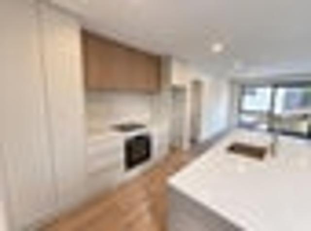 Townhouse for rent in Heathcote, Canterbury