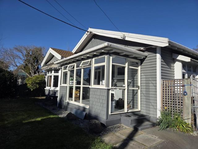 House for rent in Heathcote, Canterbury