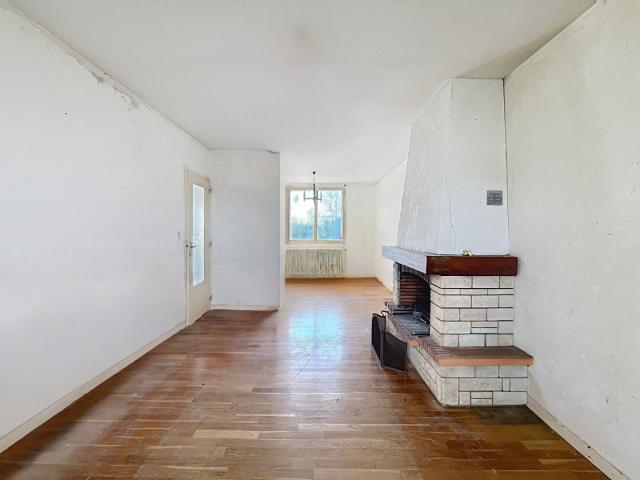Maison vente à Dijon, Avot
