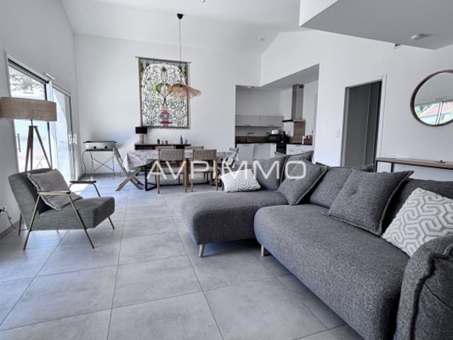 Appartement vente à Arrondissement de Toulon, Saint-cyr-sur-mer