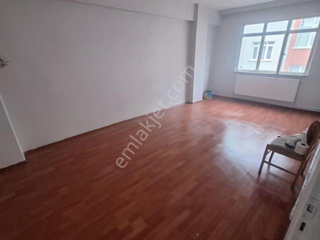Fevzi Çakmak Mahallesi, Esenler içerisinde kiralık mülk