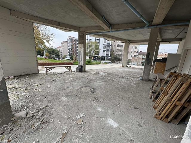 Kartal, İstanbul içerisinde satılık Dükkan