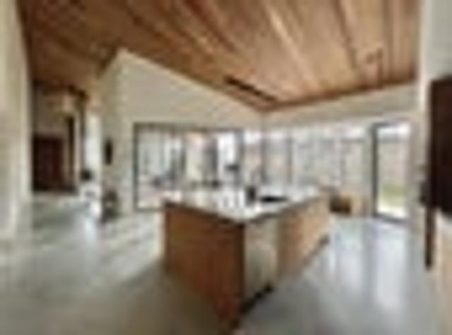 House for sale in Otakou