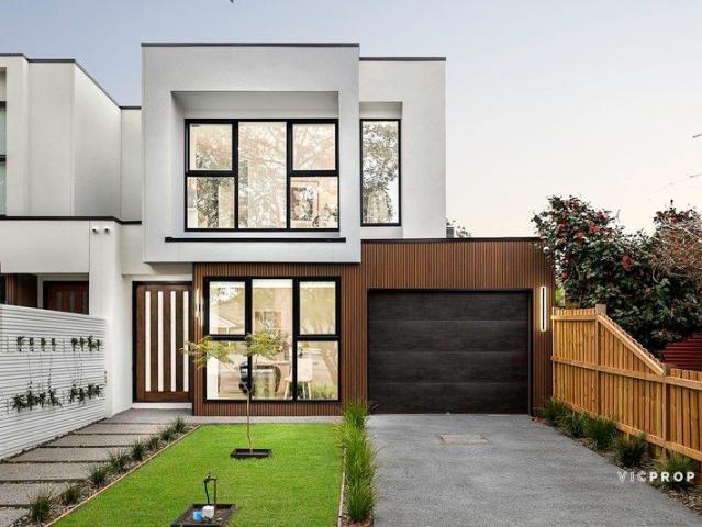 Townhouse for sale in Camerons Creek, Victoria