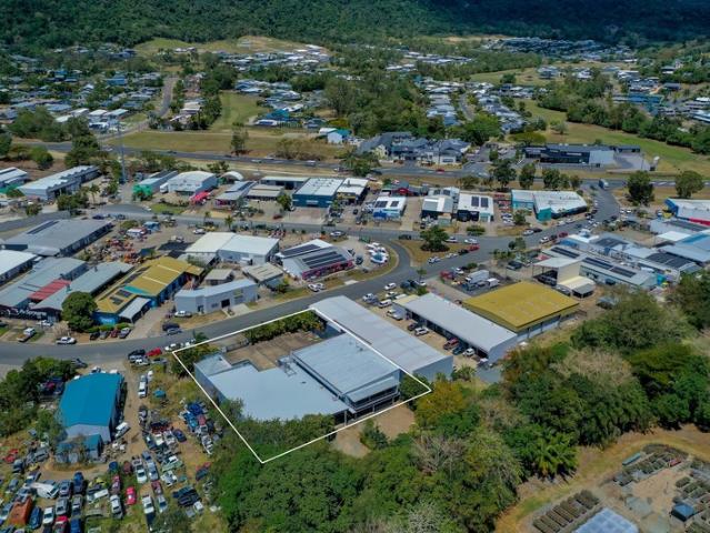 Office for sale in Cannonvale
