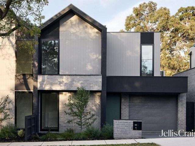 Townhouse for sale in Camerons Creek, Victoria