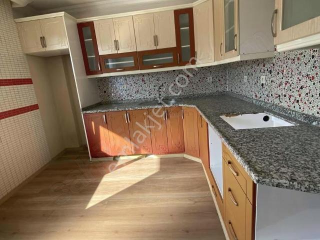 İnönü Mahallesi, Bornova içerisinde kiralık mülk