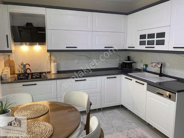 Bornova, İzmir içerisinde kiralık mülk