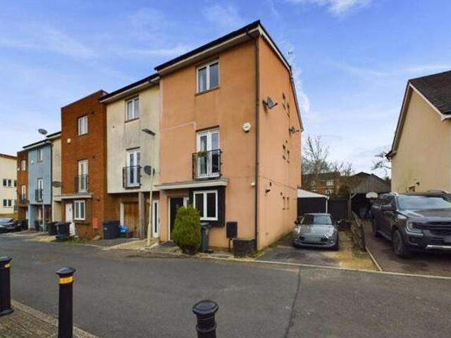 House for sale in Gloucester, Gloucestershire