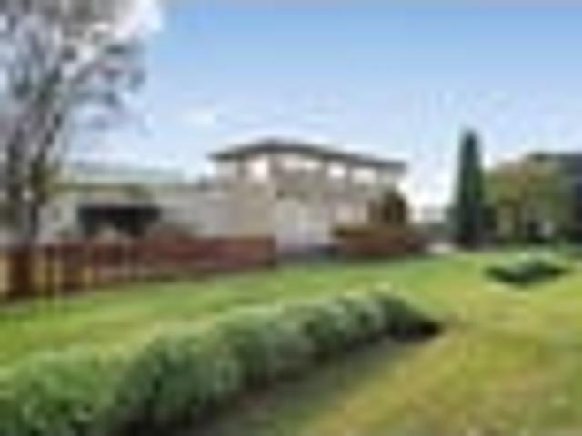 House for sale in Awhitu