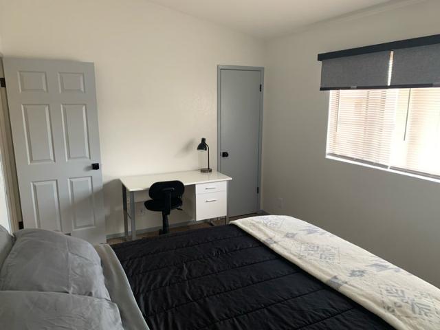 Room for rent in California